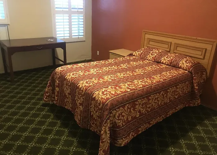 West Inn, Hollywood - La